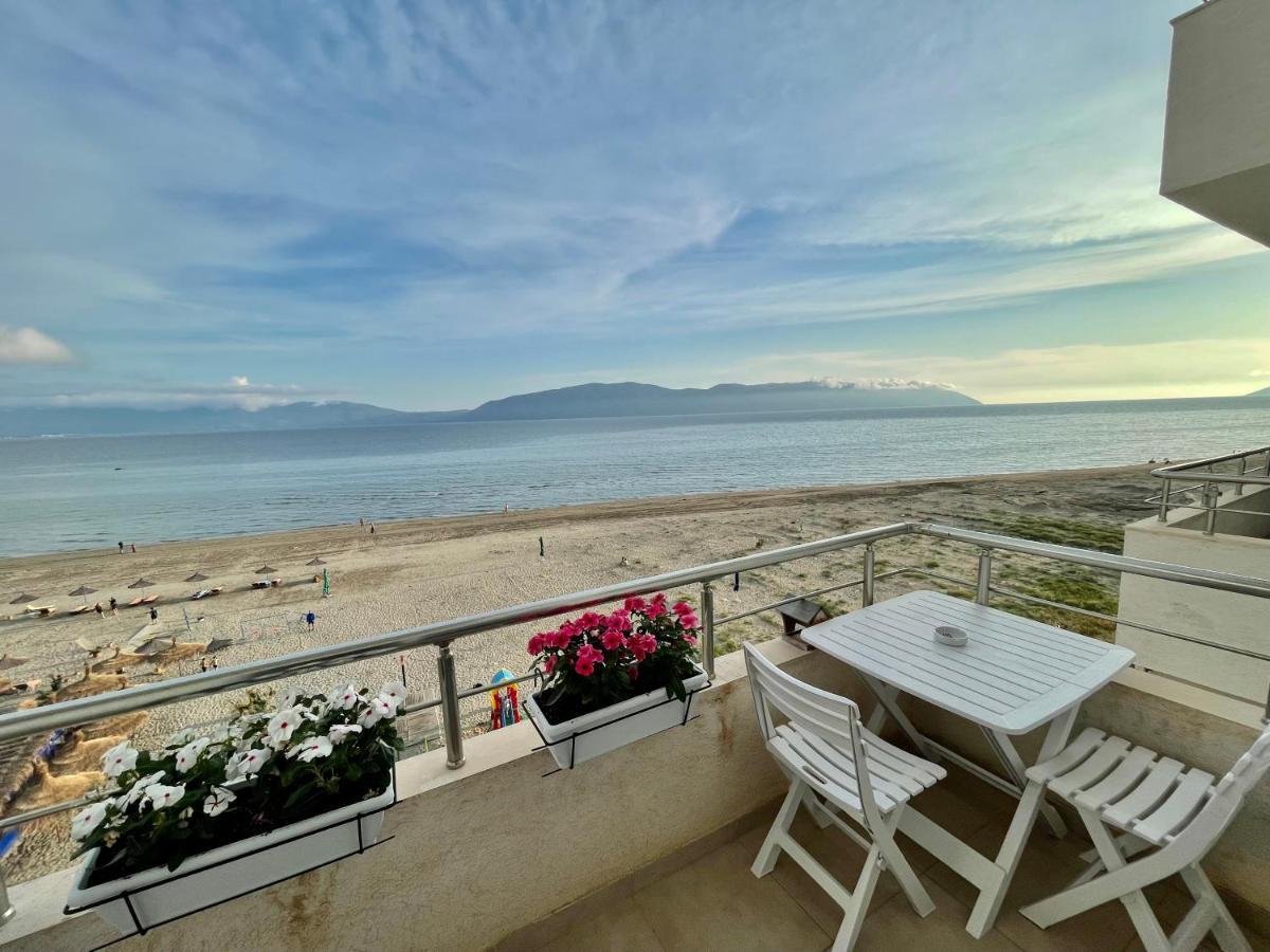 Seaview Apartments Rental Vlorë Esterno foto