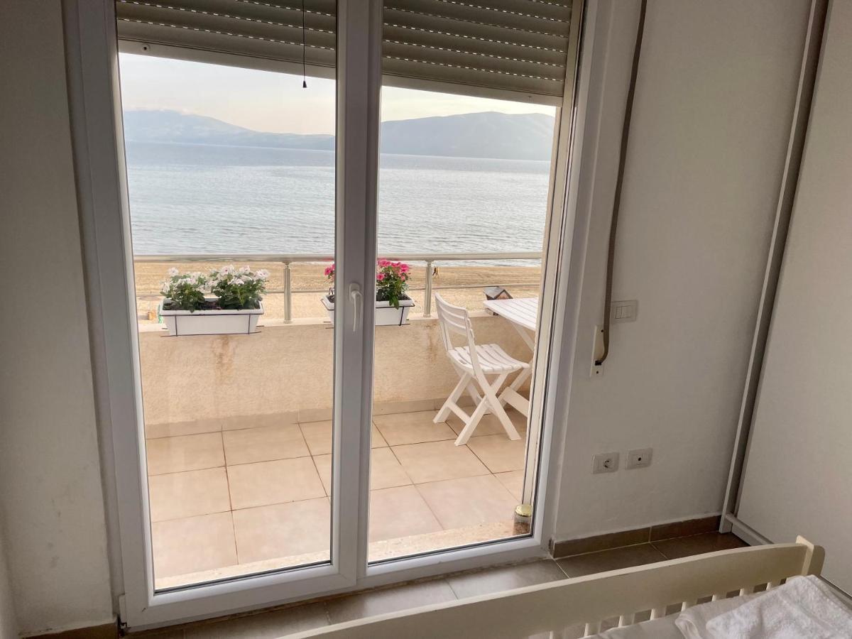 Seaview Apartments Rental Vlorë Esterno foto
