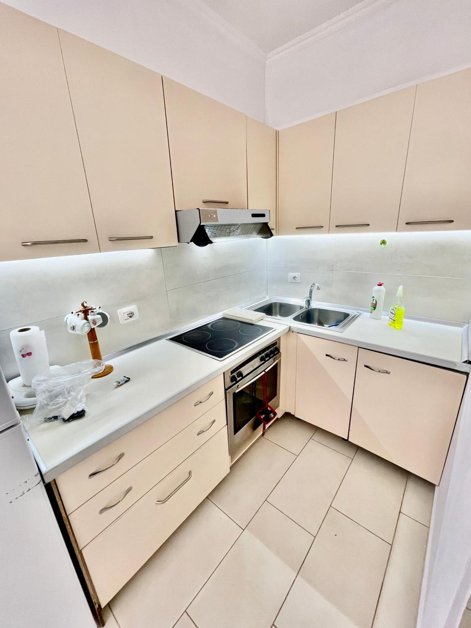 Seaview Apartments Rental Vlorë Esterno foto