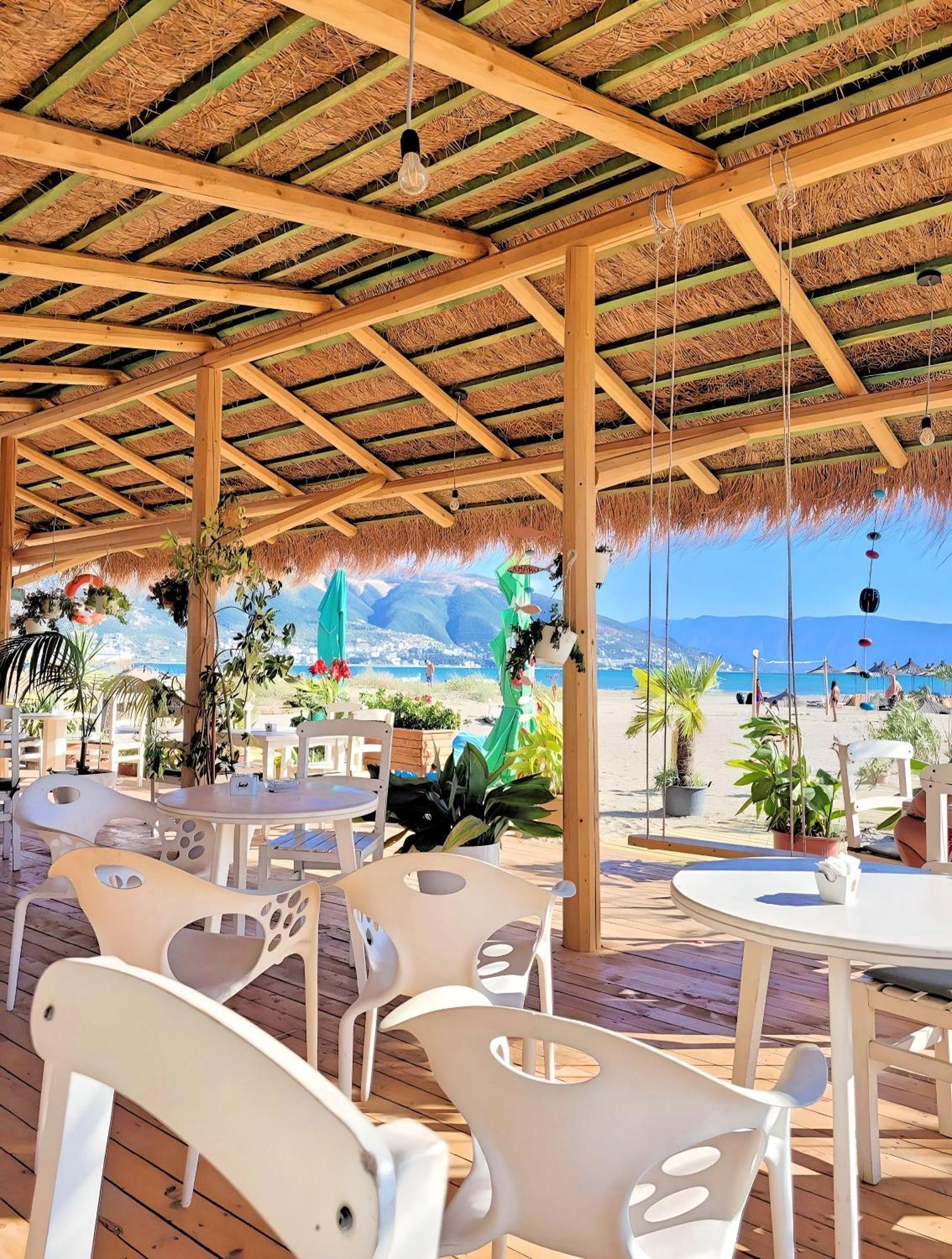 Seaview Apartments Rental Vlorë Esterno foto